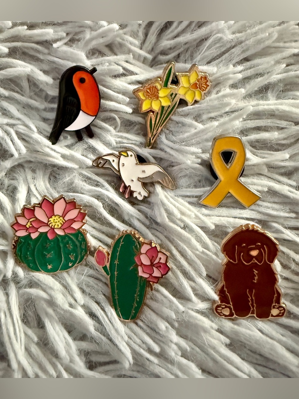 New Assorted Enamel Pinback Small Pins Lot Of 7 Kawaii Plants Animals Flowers